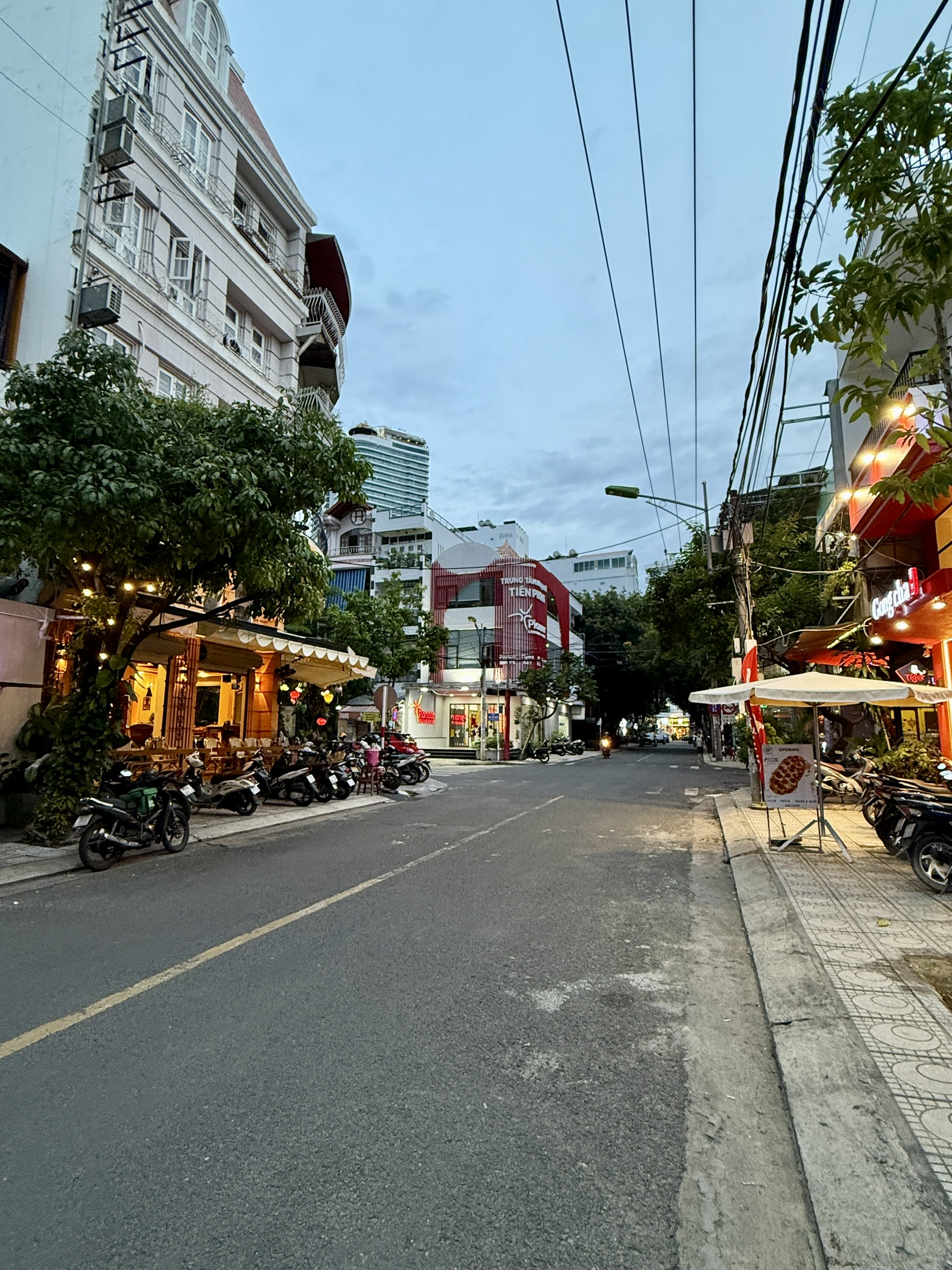 Mặt bằng đường Lê Đại Hành, khu bàn cờ, 160m2 ngang 7m