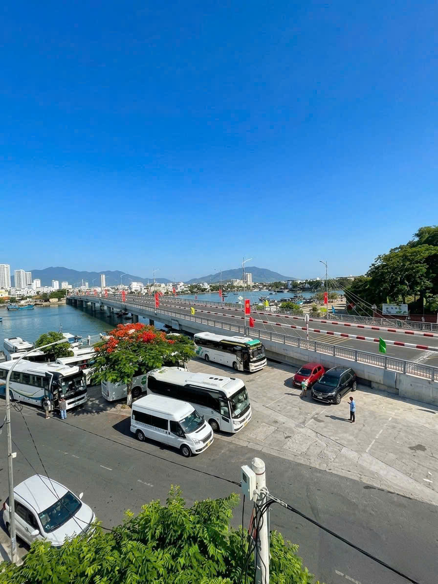 Bán nhà đẹp mặt tiền view sông và biển và tháp bà Ponagar. Giá 10,4 tỷ