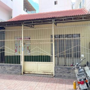 Cho thuê mặt bằng khu bàn cờ Nha Trang ngang 10m dài 20m