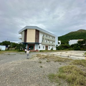 Cho thuê mặt bằng đường 2/4 (gần Đăng kiểm) rộng 5000m2 thời hạn 10 năm. Giá thuê 140 triệu/tháng
