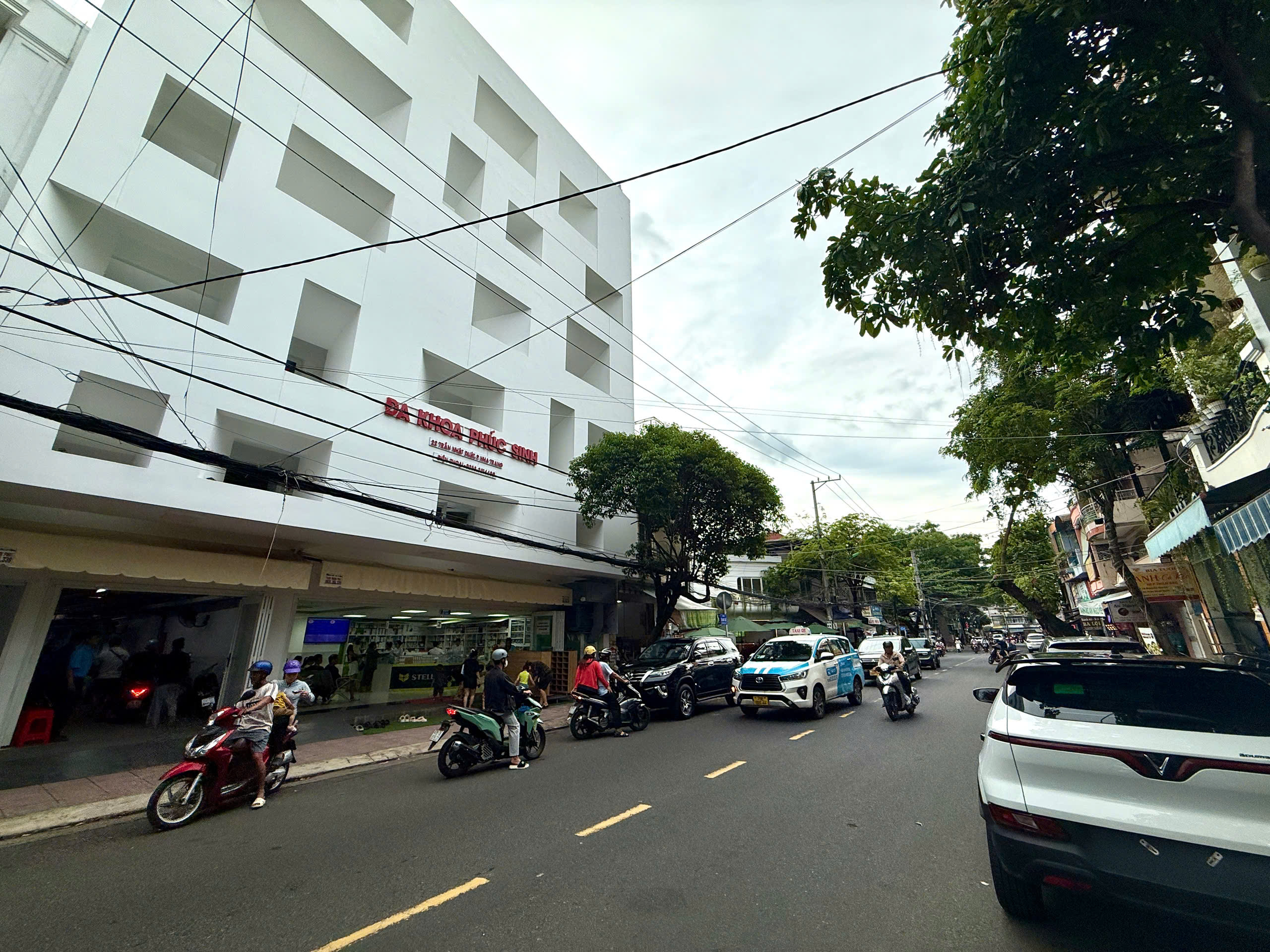Bán nhà mặt tiền Trần Nhật Duật, vị trí kinh doanh tốt, nhà ngang rộng 7.7m hiếm. 118m² giá 22,5 tỷ