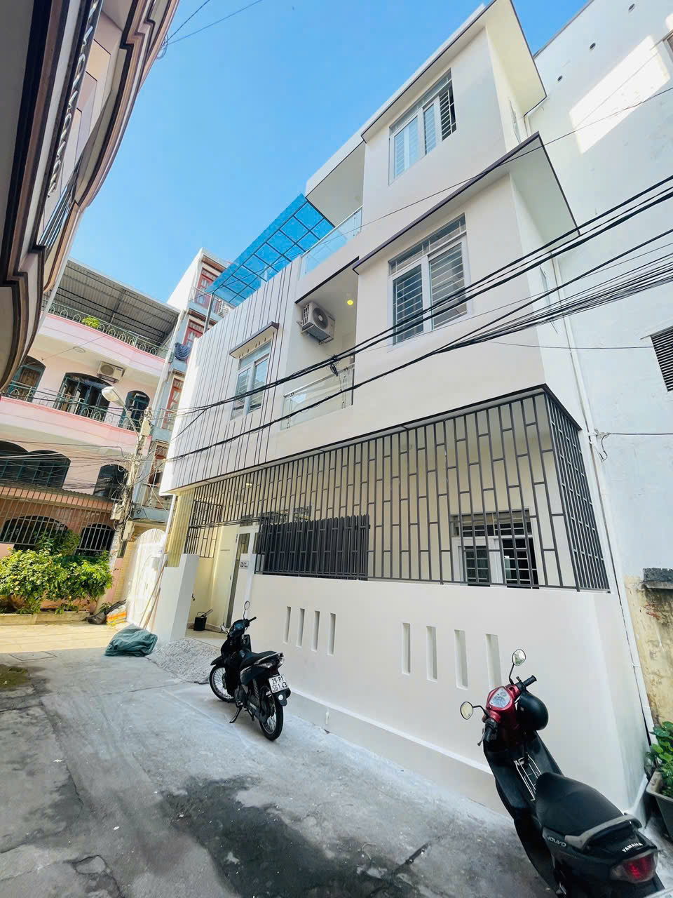 BÁN NHÀ TRUNG TÂM TP NHA TRANG GẦN BIỂN HẺM OTO ĐƯỜNG YERSIN