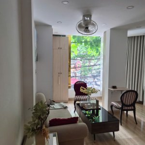 Nhà phố mặt tiền Hồng Bàng - khu bàn cờ Nha Trang, ngang 6m. Giá chỉ 7,5 tỷ