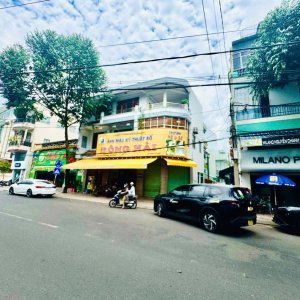 Căn góc 2 mặt tiền đường Nguyễn Chánh, gần Sheraton Nha Trang, gần biển