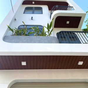 Bán nhà đẹp 4 tầng có 7 căn hộ mặt tiền Nguyễn Tất Thành giá rẻ