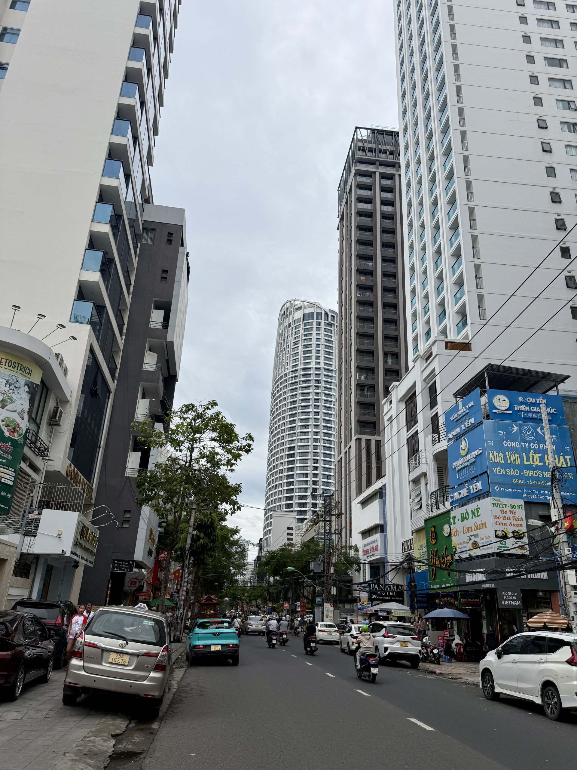 Cho thuê mặt bằng Hùng Vương khu phố tây Nha Trang